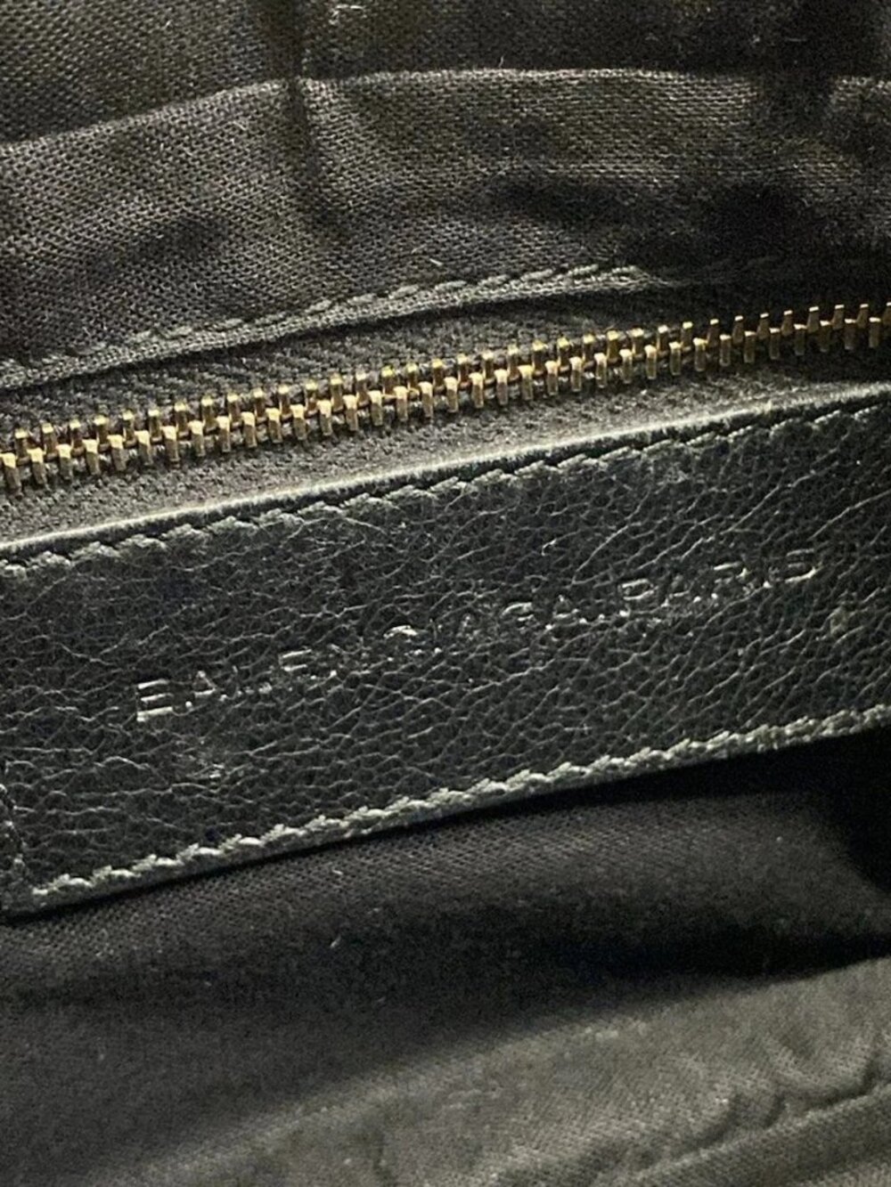 BALENCIAGA The Giant Hip 237203 Black Leather Shoulder Bag - Picture 7 of 15
